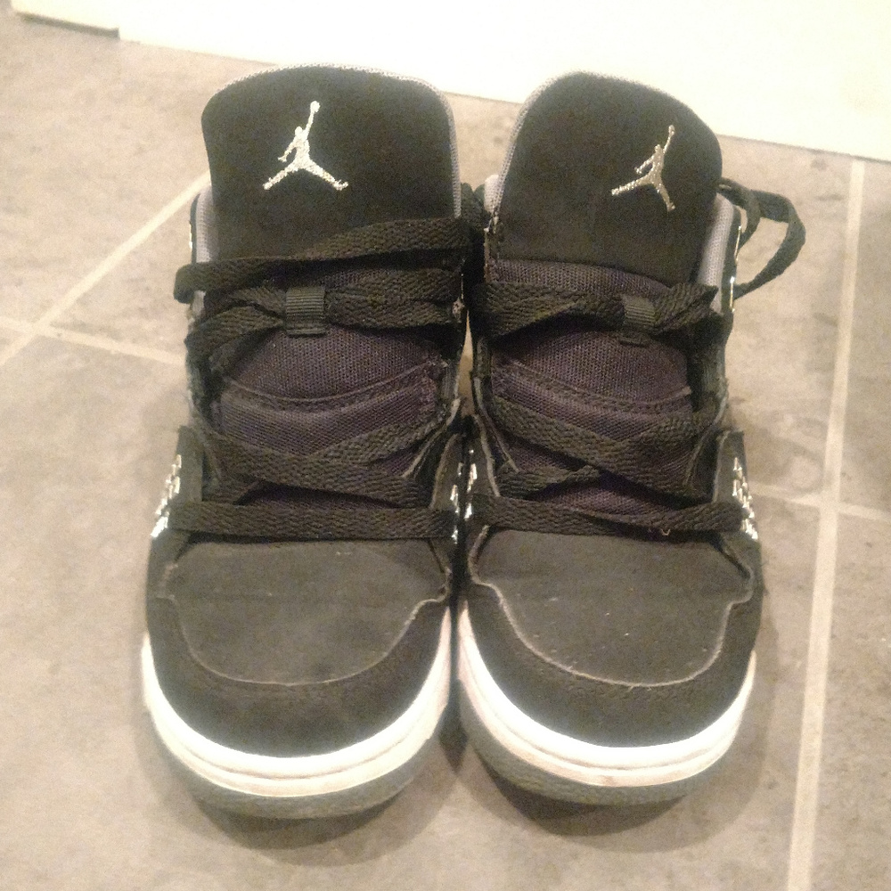 JORDANS - Picture 2 of 4